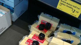 Supermarkety zabezpečily zboží proti krádeži: Velká Británie