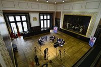 Slovní facky a hon na Babiše: I to byla předvolební superdebata Blesku