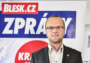 Lídr kandidátky ČSSD a současný hejtman Pardubického kraje Martin Netolický