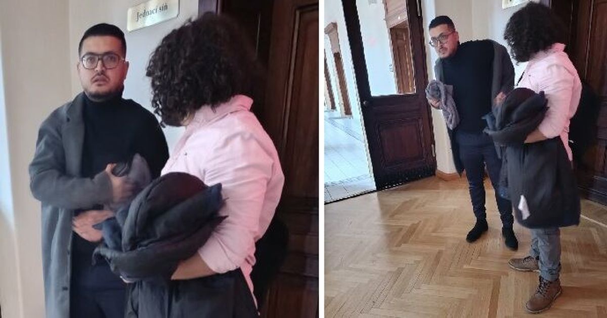 Brno: Pateó a una víctima indefensa en la cabeza: el atacante escapó.