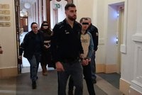 Zamkli ho v „plynové komoře": Přiotrávený muž vyskočil z okna!