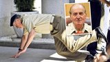Španělský král Juan Carlos (74): I když nebyl bos, natloukl si nos!