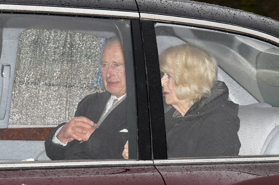Král Karel a královna Camilla