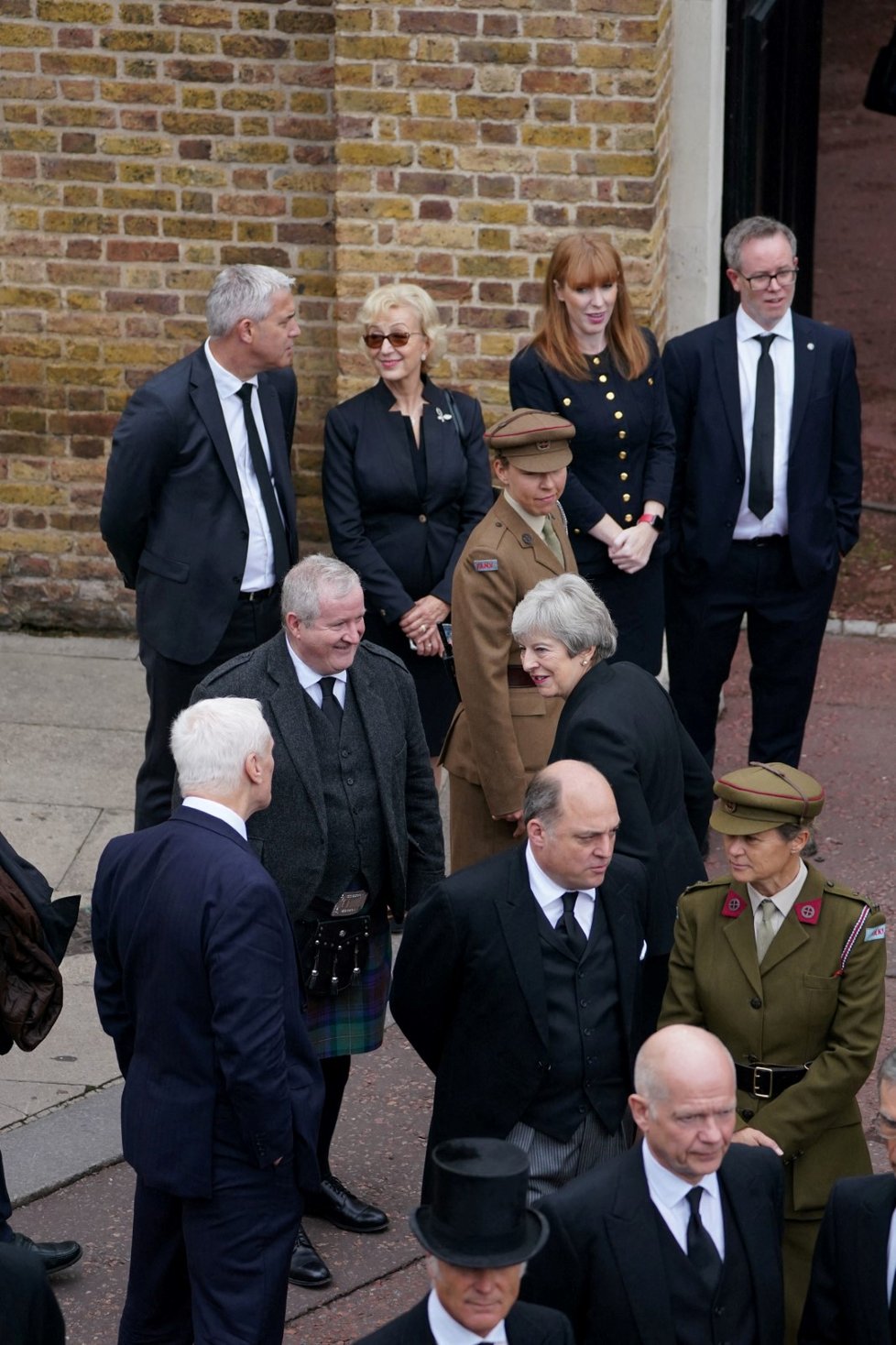 Stephen Barclay, Andrea Leadsom, Angela Rayner, bývalá premiérka Theresa May a ministr obrany Ben Wallace na Nástupnické radě