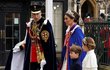 Korunovace krále Karla III.: William, Kate a děti