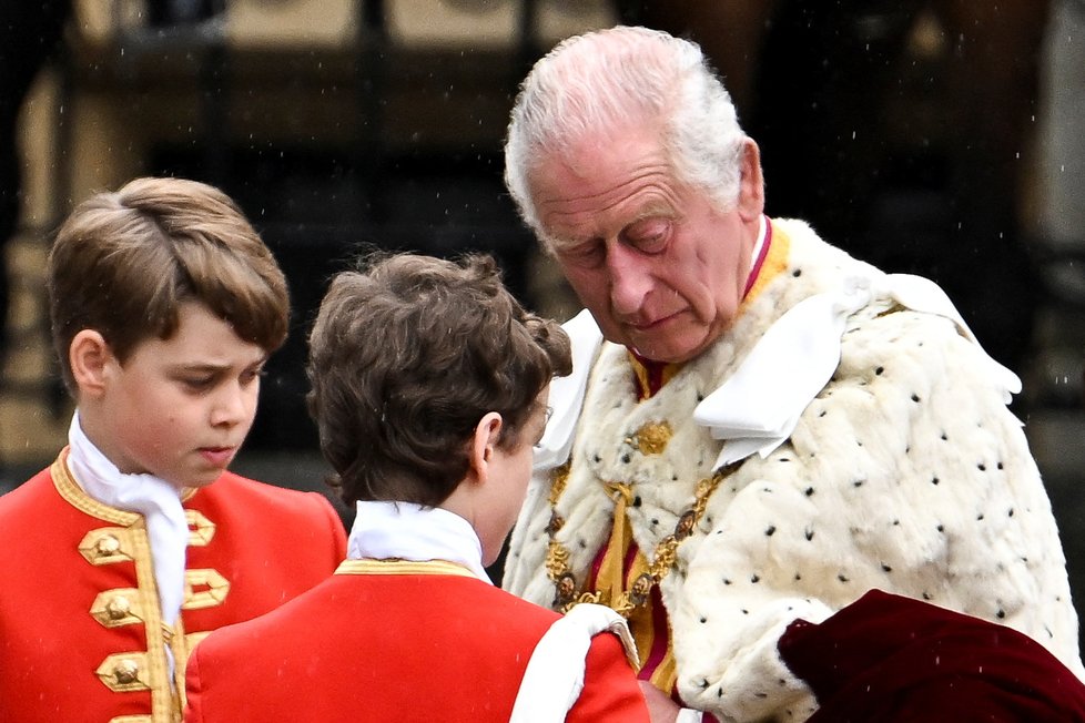 Korunovace krále Karla III.: Karel s pringem Georgem