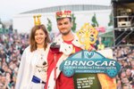 Pár, kterému to sluší. Král majáles 2017 Jara (VUT) a královna Andrejka (Veterinární a farmaceutická univerzita).