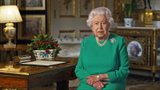 Mimořádný projev královny Alžběty II.: Při slovech o nákaze vzpomínala na válku