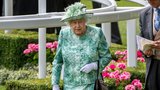 Královna Alžběta II. riskuje a odmítá operaci! Jaká nemoc ji sužuje?
