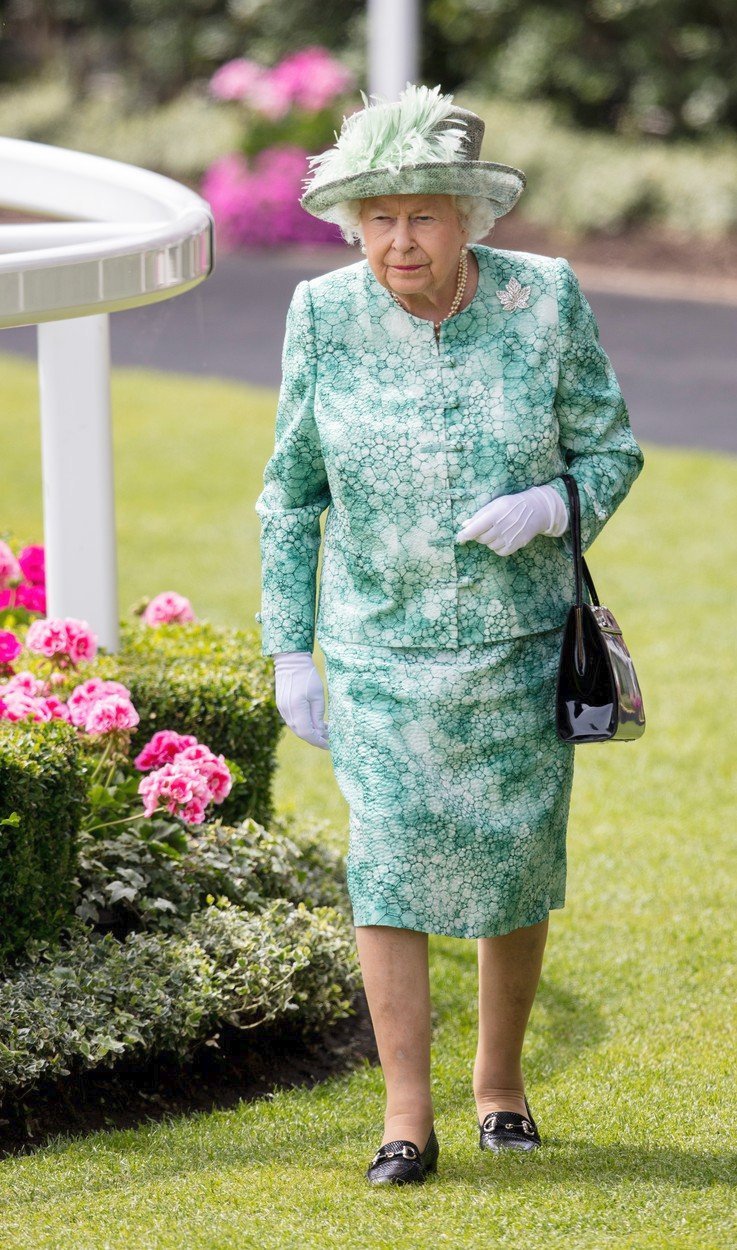 Královna Alžběta II. v Ascotu