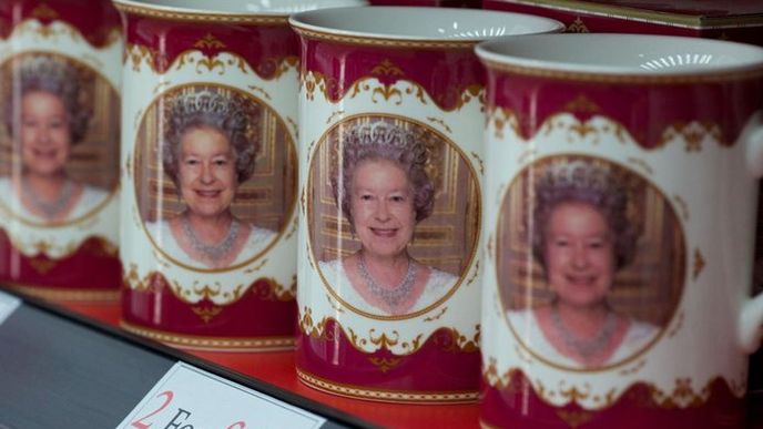 Královna Alžběta II. je na britském trůnu už 60 let