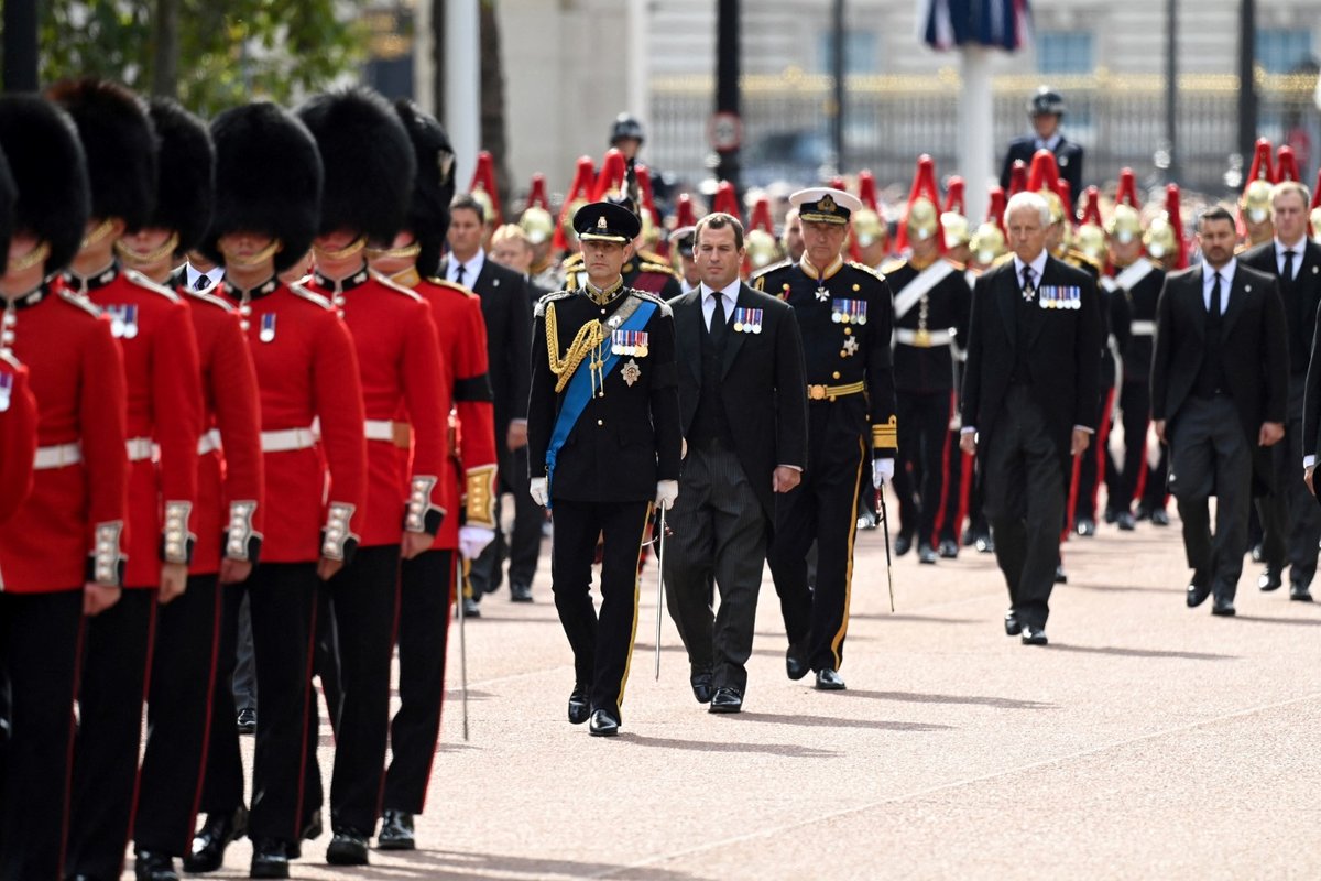 Poslední cesta královny Alžběty II. do Westminsteru