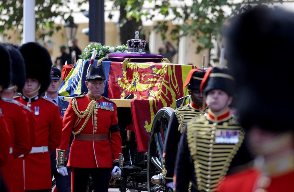 Poslední cesta královny Alžběty II. do Westminsteru