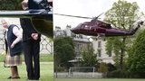 Královna Alžběta II.: Odletěla helikoptérou na první návštěvu pravnuka Louise