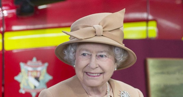 Královna Alžběta II. je na britském trůnu už 63 let.