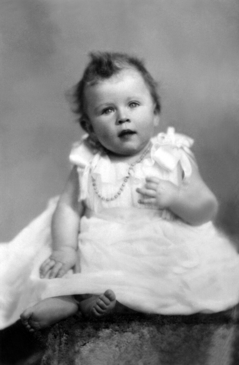 Královna Alžběta II. jako dítě