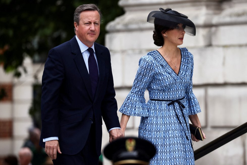 Druhý den oslav královnina jubilea: David Cameron a jeho žena Samantha Blair