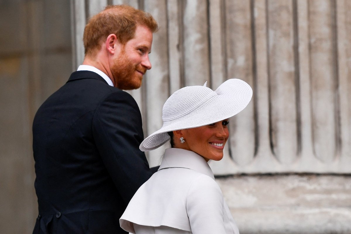 Druhý den oslav královnina jubilea: Harry a Meghan