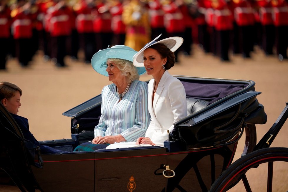 Oslavy královského jubilea: Camilla a vévodkyně Kate
