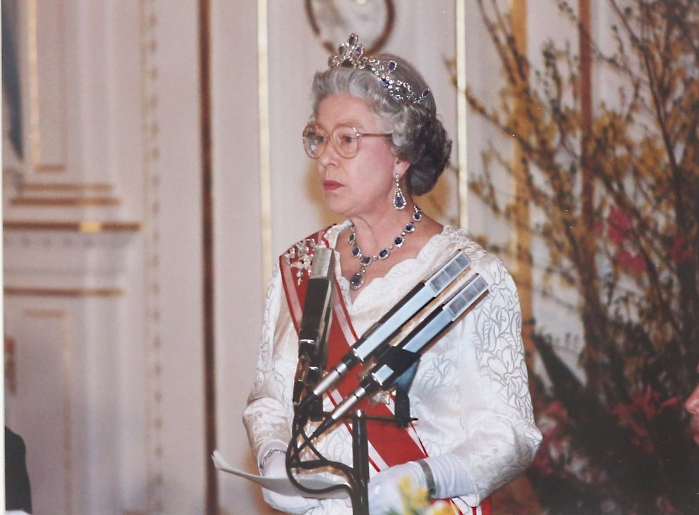 Královna Alžběta II. (†96) na návštěvě České republiky.