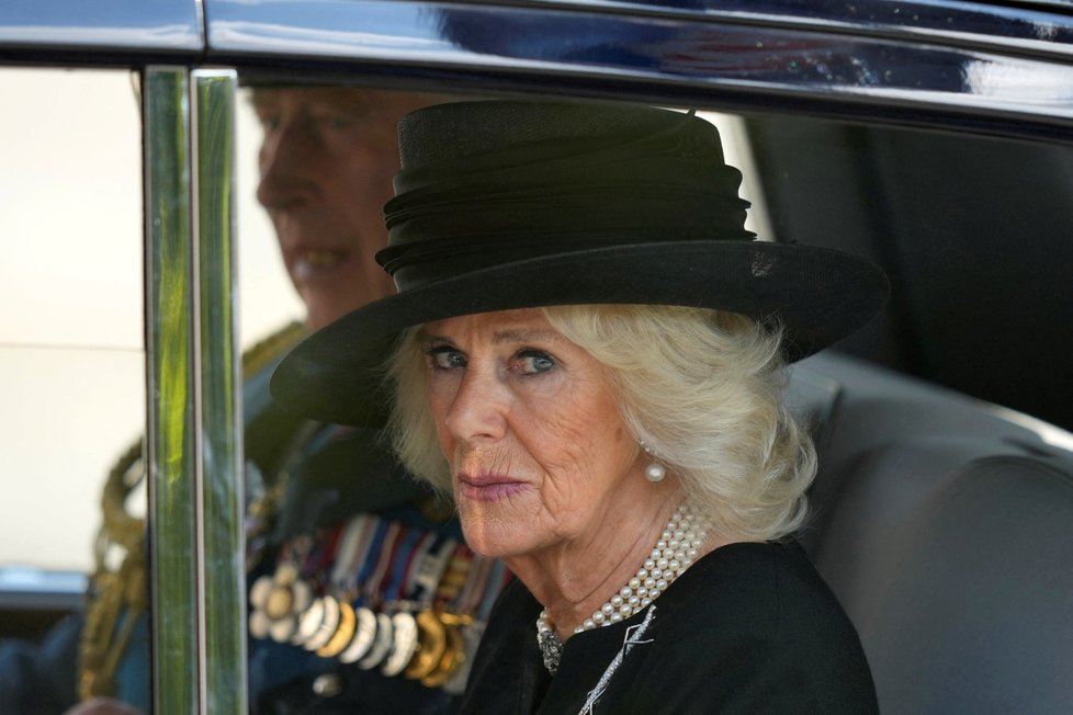 Novopečená královna Camilla Novopečená královna Camilla