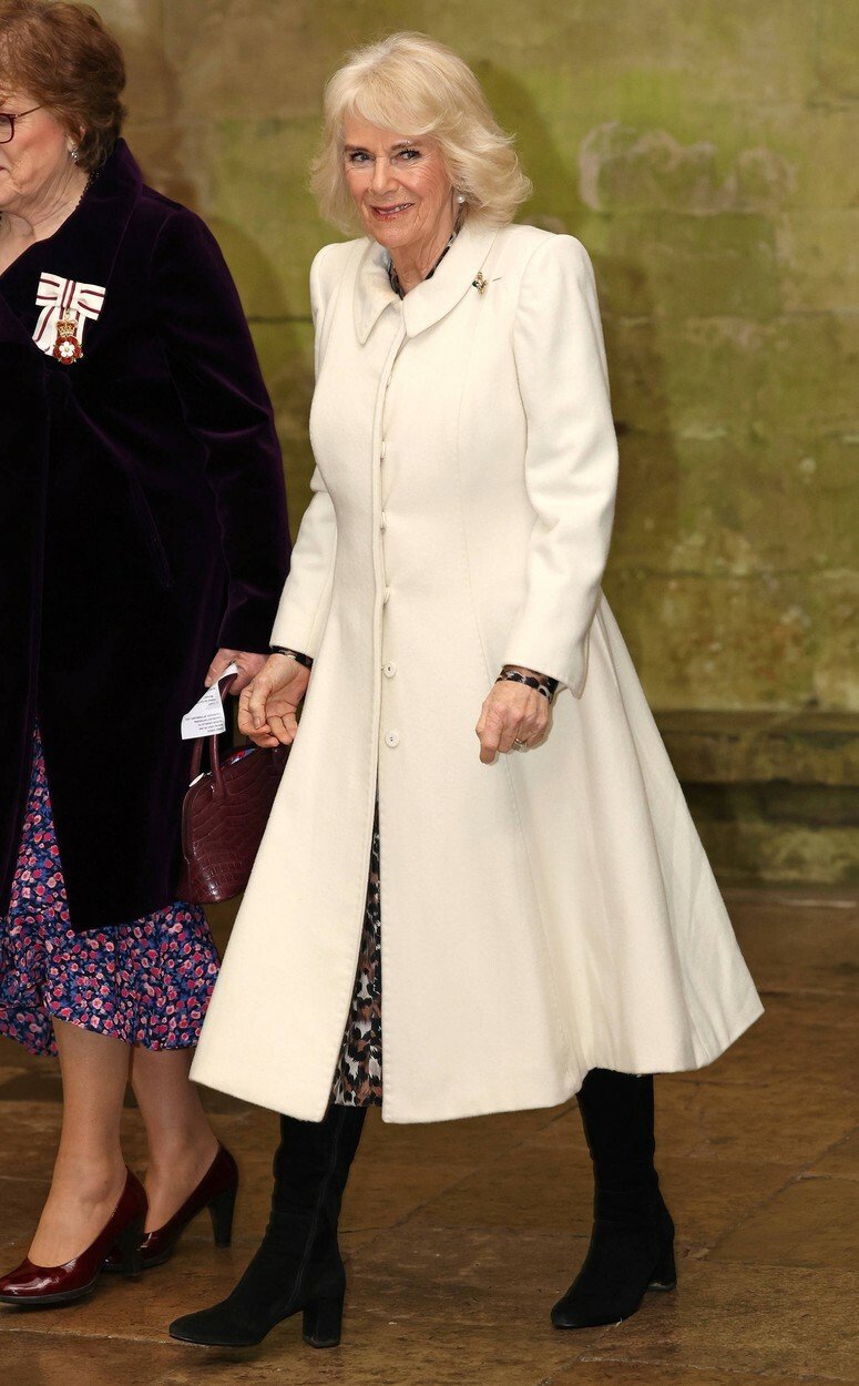 Královna Camilla se zúčastnila hudebního večera v katedrále v Salisbury 