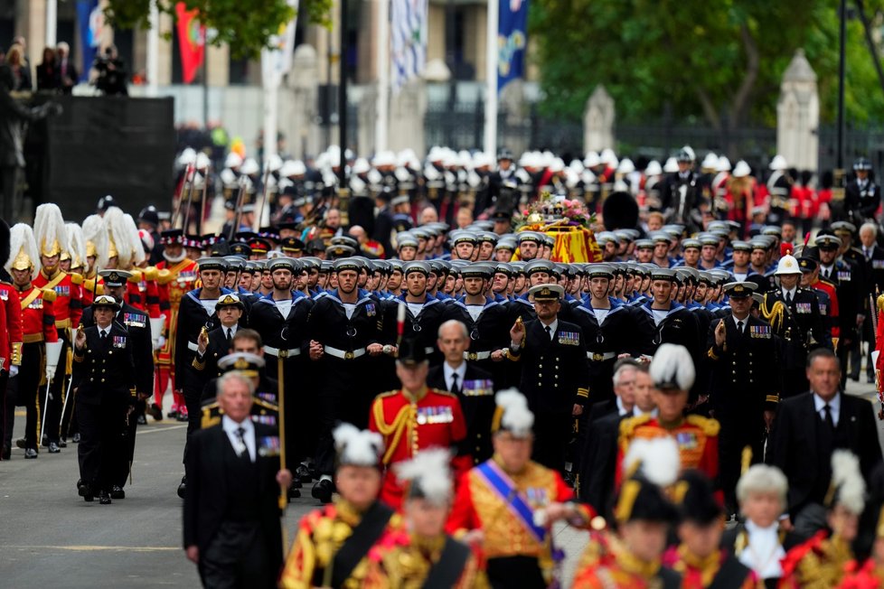 Pohřeb královny Alžběty II. ve Westminsterském opatství.