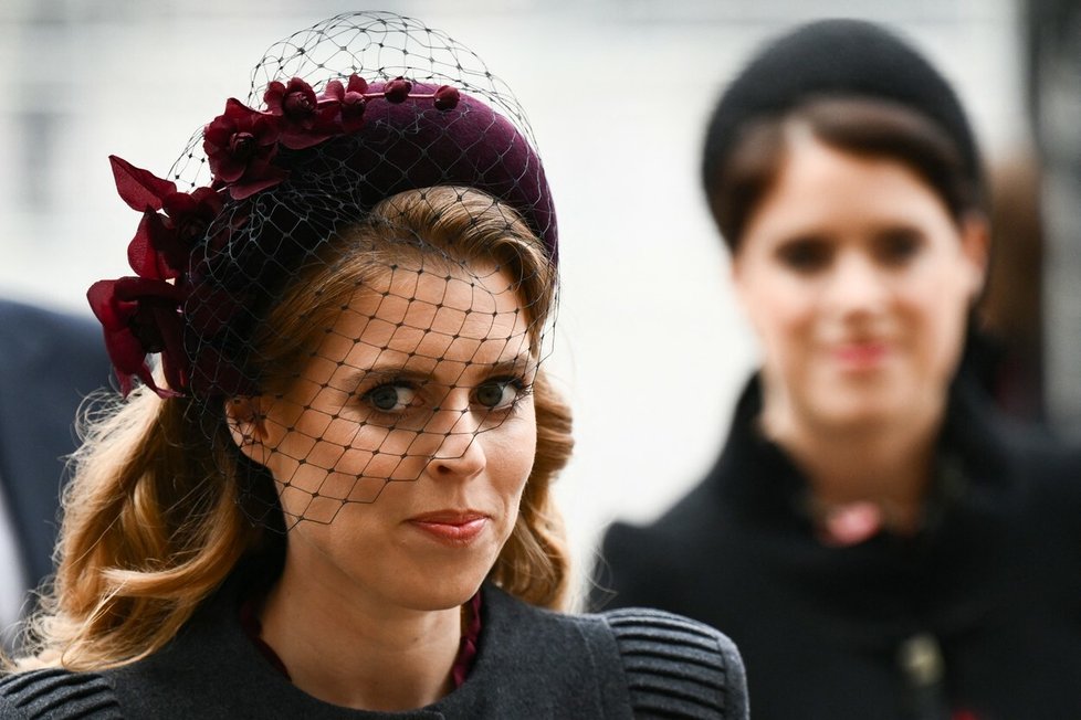 Vzpomínková mše na prince Philipa ve Westminsterském opatství - Princezna Beatrice