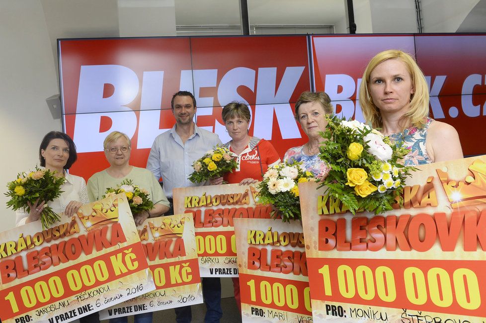 Miliony rozdává také deník Blesk ve své soutěži Bleskovka.