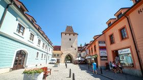Víte, kde najdete tu nejkrásnější keramiku ve středních Čechách?