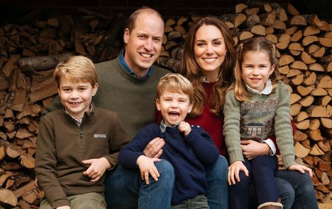 Princ William s manželkou princeznou Kate a jejich dětmi