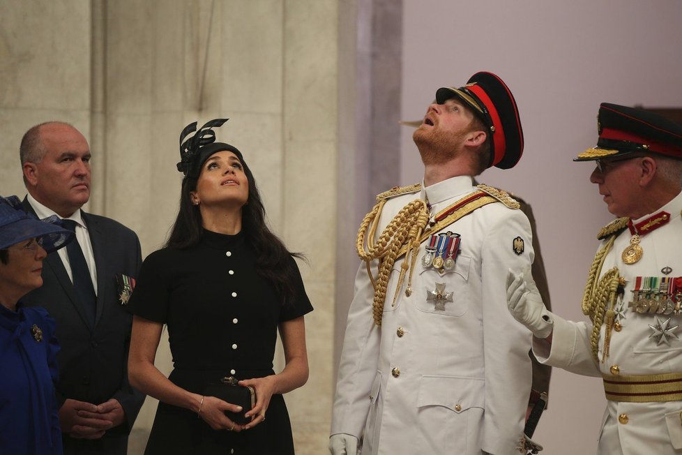 Copak asi na obloze vyhlížejí Meghan a Harry?