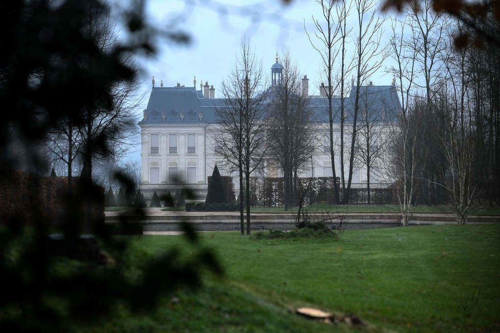 Zámek Ludvíka XIV, označovaný za nejdražší dům na světě, koupil Mohammed bin Salman v roce 2015.