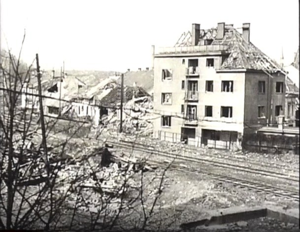 Město napadlo celkem 145 bombardérů Liberátor