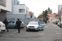 Dva mrtví (†23 a †24) po střelbě v Prostějově: Policie popsala krvavé drama! Dívka zemřela první