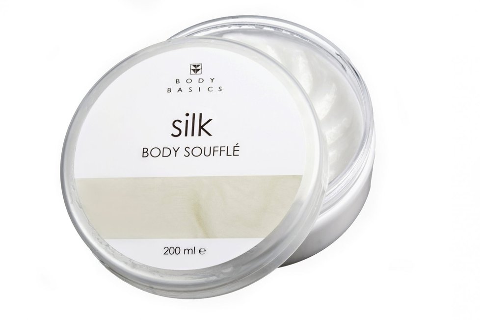 40 let - Tělové ‘suflé‘ s výtažky hedvábí Silk Body Soufflé, Body Basics, 249 Kč