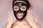 Vyzkoušeno: Černá maska z uhlí! Opravdu vás zbaví černých teček a akné?