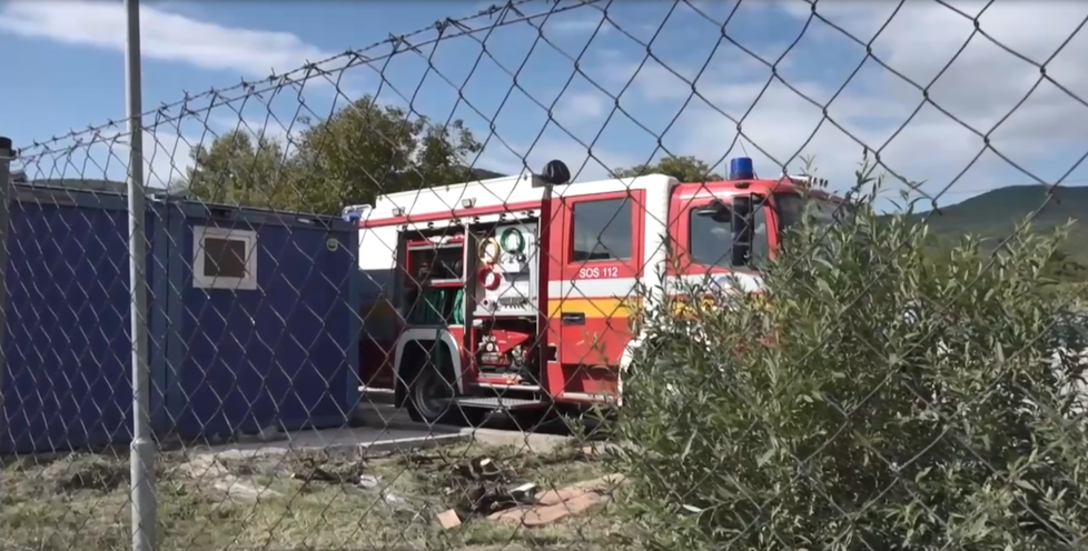 Klouček Kiki se utopil v šachtě s vodou ve sběrném dvoře. Policie případ šetří.