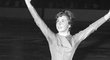 Krasobruslařka Eva Grožajová vystoupila na exhibici k zahájení zimní sezony na ostravském zimním stadionu v roce 1962