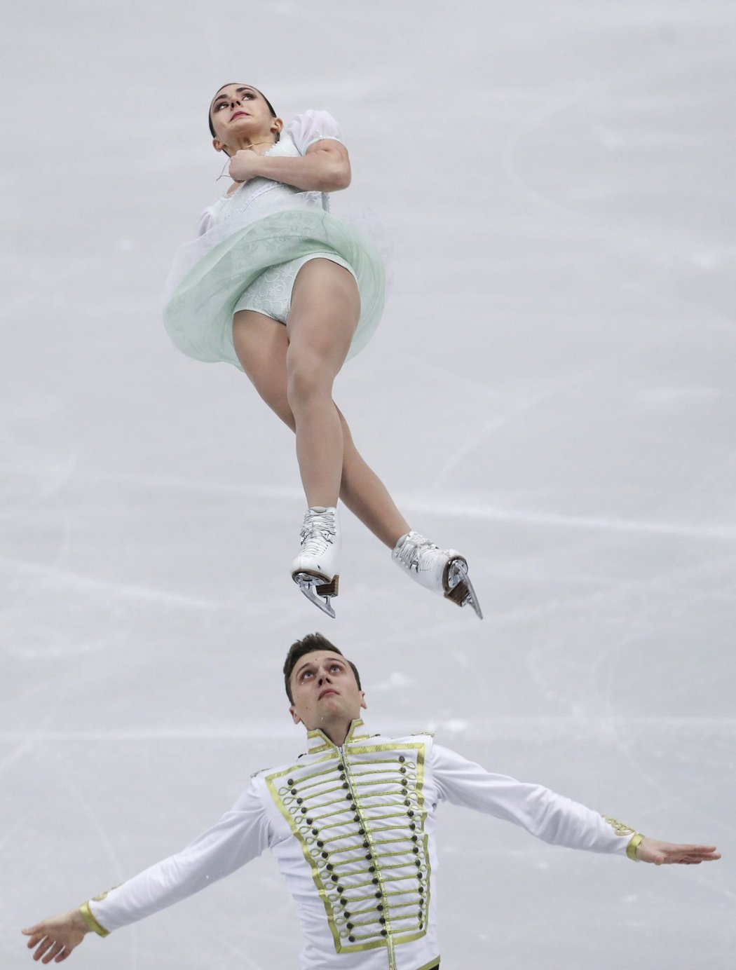 Krásný výhoz v podání Natalie Zabiiakové a Alexandra Enberta