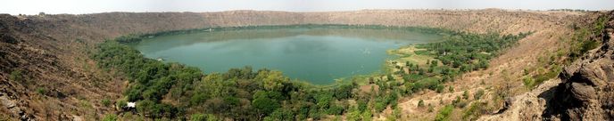 Lago Lonar v Indii