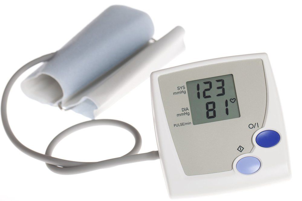 Normální krevní tlak by měl mít hodnoty nižší než 140/90.