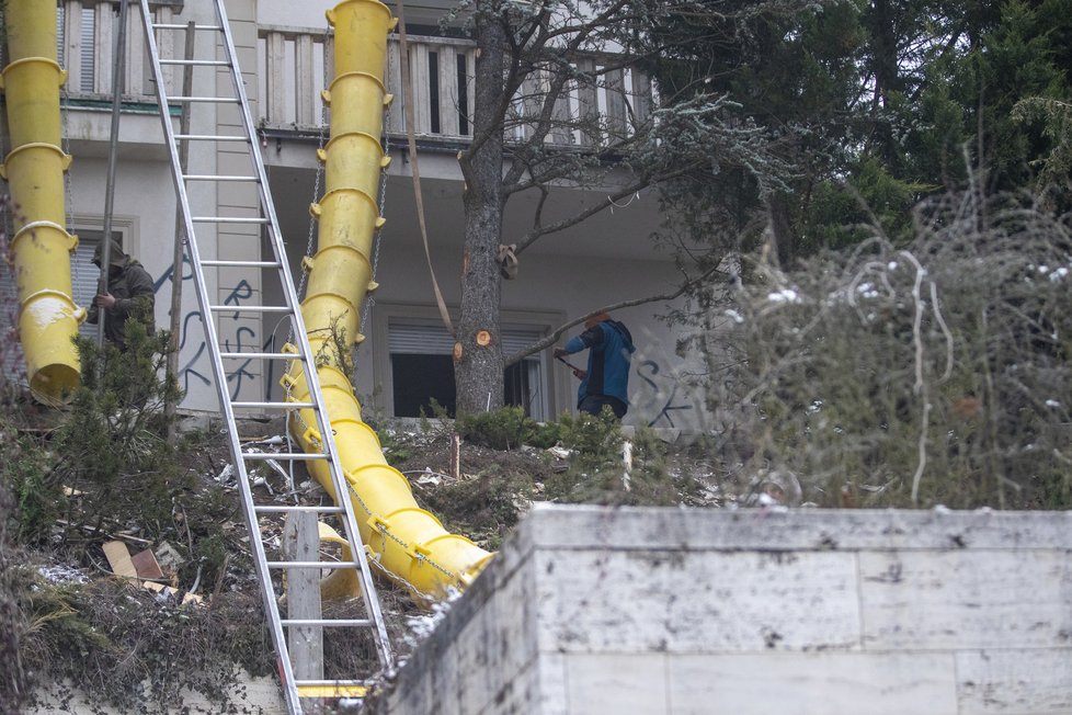 Krejčířova vila má novou majitelku a ihned se na ní začalo pracovat.