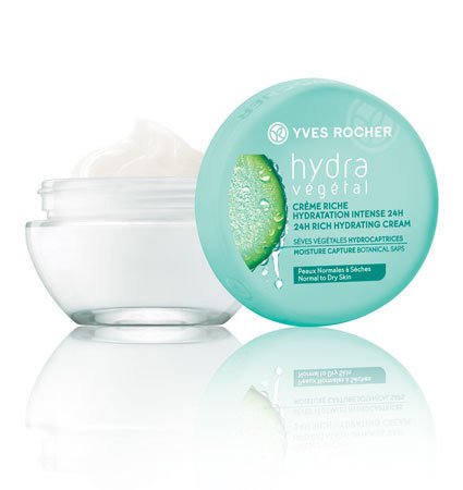 Yves Rocher Hydratační krém na den a noc Hydra Vegetal, 340 Kč, www.yves-rocher.cz