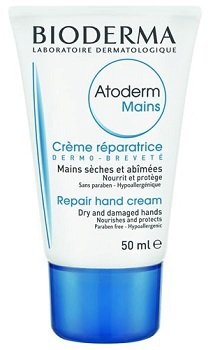 Bioderma krém na ruce Atoderm, 149 Kč (50ml), koupíte v síti lékáren