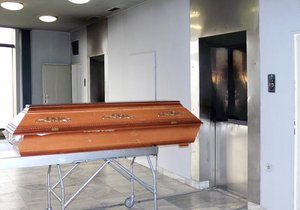 Krematorium v Ostravě hlásí extrémně zvýšený počet zemřelých.
