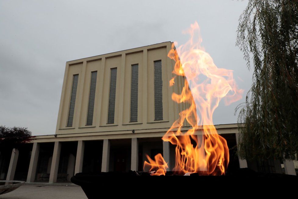 Strašnické krematorium - v minulosti místo něj stávaly vinice. (ilustrační foto)