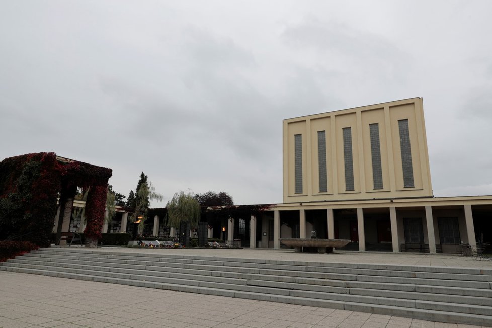 Strašnické krematorium