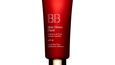 BB SKIN PERFECTING CREAM SPF 25, 45 ml, Clarins, 940 Kč, douglas.cz