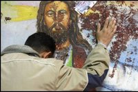 Pronásledování křesťanů ve světě zesílilo. Vraždí je islamisté i komunisté